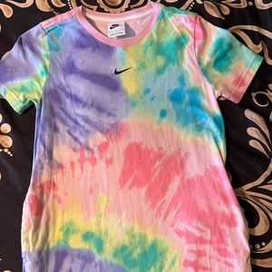 Girl’s Nike Dress With Pockets